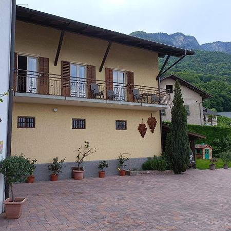 Ferienwohnungen Luggin Caldaro Exterior photo